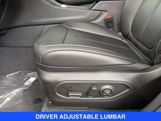 new 2025 Jeep Grand Cherokee car, priced at $45,586