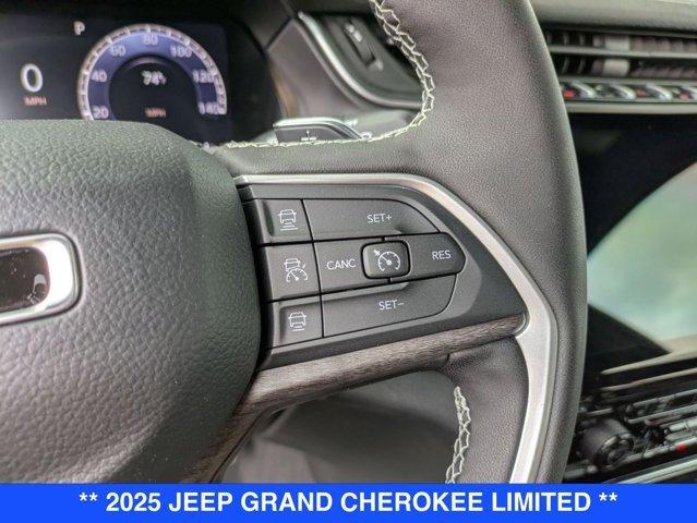 new 2025 Jeep Grand Cherokee car, priced at $45,586