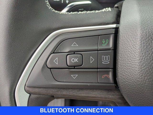 new 2025 Jeep Grand Cherokee car, priced at $49,625