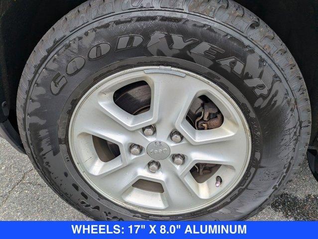 used 2017 Jeep Grand Cherokee car
