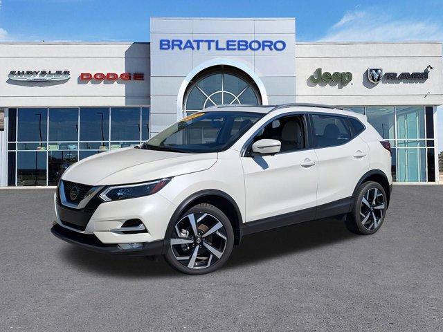 used 2021 Nissan Rogue Sport car, priced at $22,217