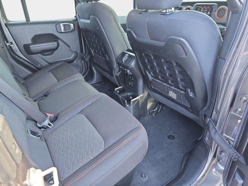 used 2023 Jeep Gladiator car, priced at $34,148