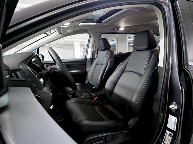 new 2026 Honda Odyssey car, priced at $41,637