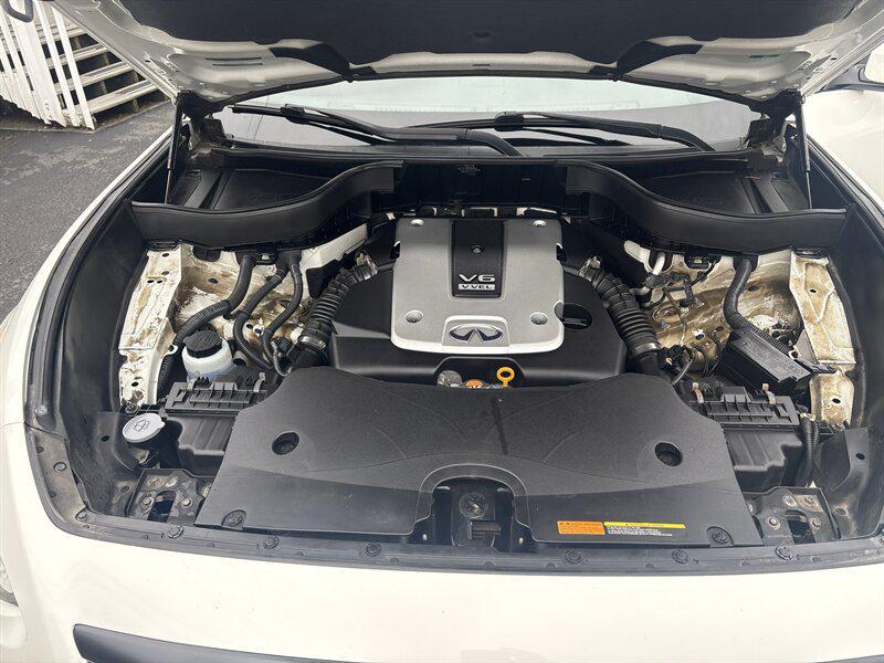 used 2013 INFINITI FX37 car, priced at $11,999