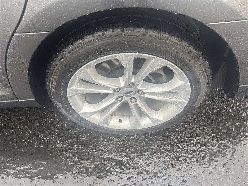 used 2013 Ford Taurus car, priced at $10,999