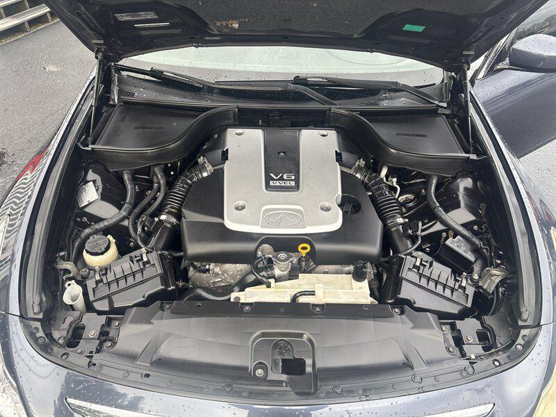 used 2011 INFINITI G37x car