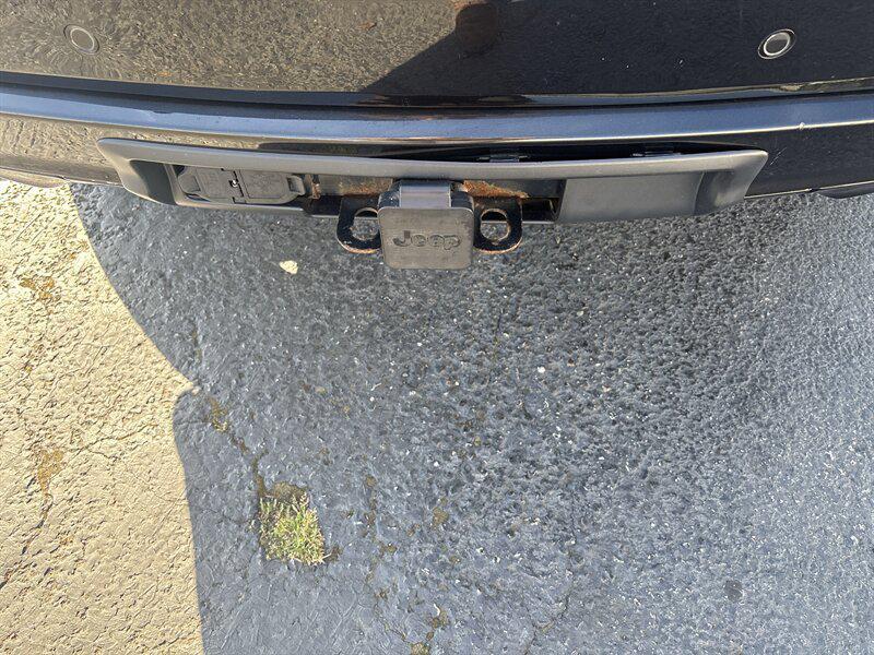 used 2014 Jeep Grand Cherokee car, priced at $9,488