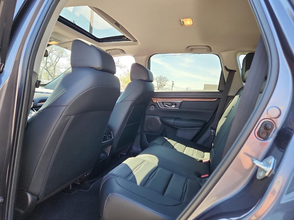 used 2021 Honda CR-V car, priced at $29,321