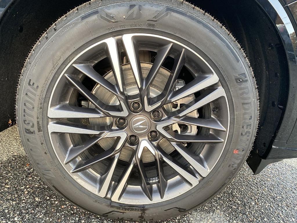 new 2026 Acura MDX car, priced at $68,950