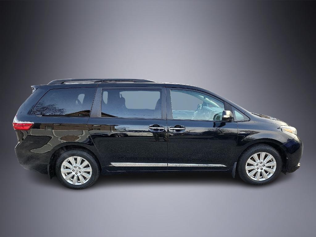 used 2017 Toyota Sienna car, priced at $22,713