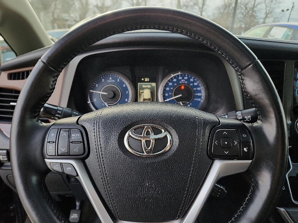 used 2017 Toyota Sienna car, priced at $22,713