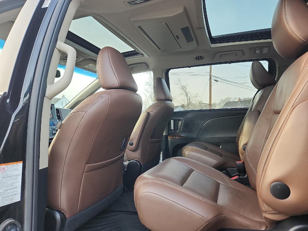 used 2017 Toyota Sienna car, priced at $22,713