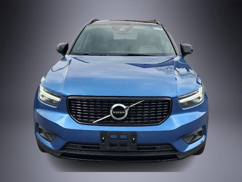 used 2021 Volvo XC40 car, priced at $22,492