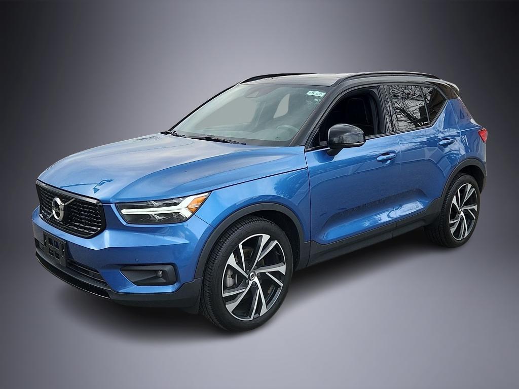 used 2021 Volvo XC40 car, priced at $22,492
