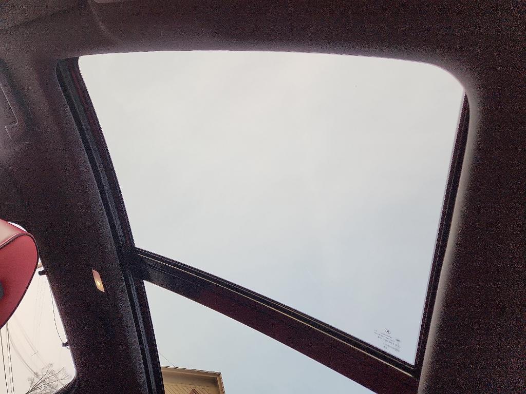 used 2024 Acura MDX car, priced at $57,950