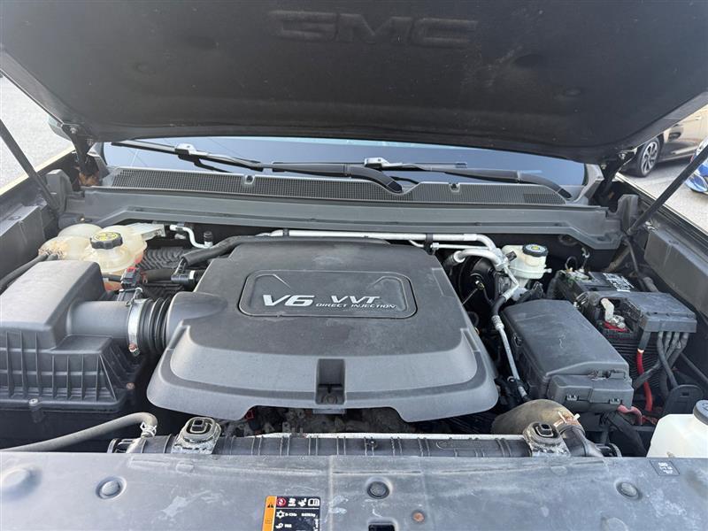 used 2015 GMC Canyon car, priced at $14,995
