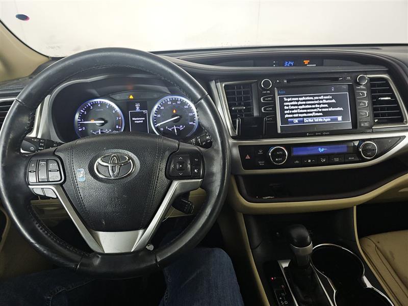 used 2016 Toyota Highlander car, priced at $17,995
