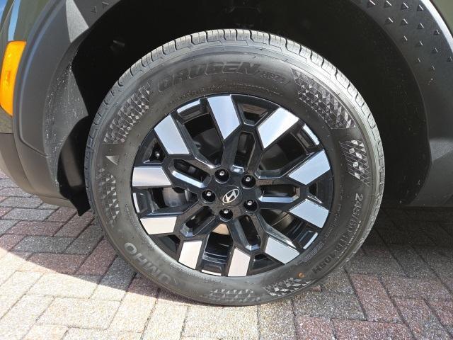 new 2026 Hyundai SANTA CRUZ car, priced at $37,040