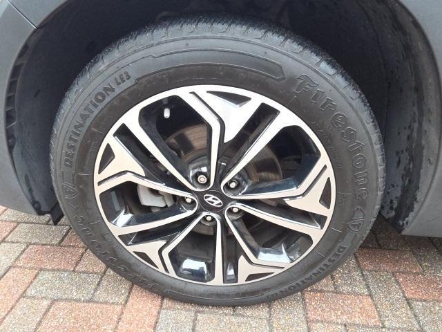 used 2019 Hyundai Santa Fe car, priced at $17,586