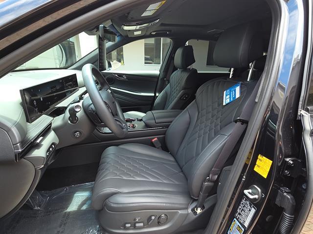 used 2026 Genesis GV80 car, priced at $81,000
