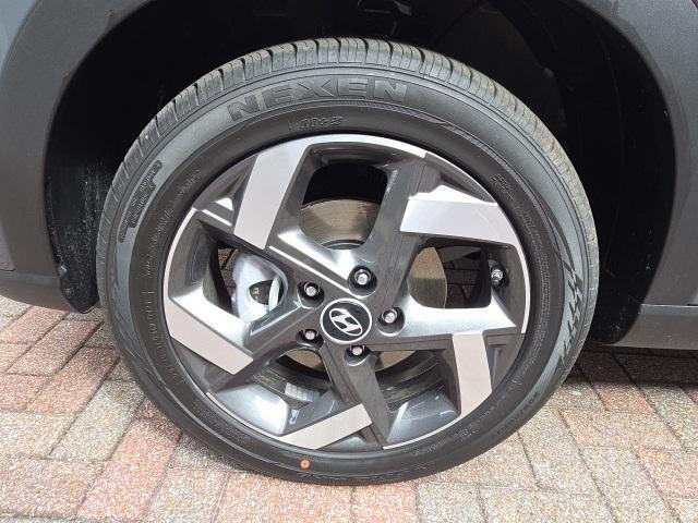 new 2026 Hyundai Venue car, priced at $24,665