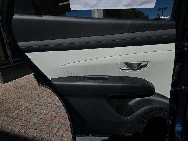 new 2026 Hyundai TUCSON Hybrid car, priced at $36,320