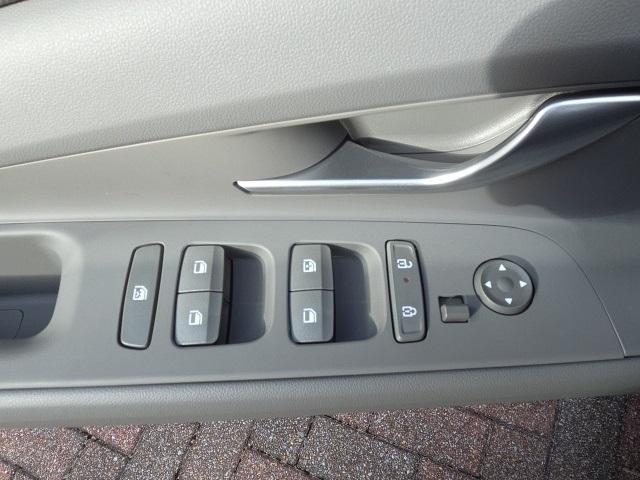 new 2026 Hyundai Elantra car, priced at $25,680