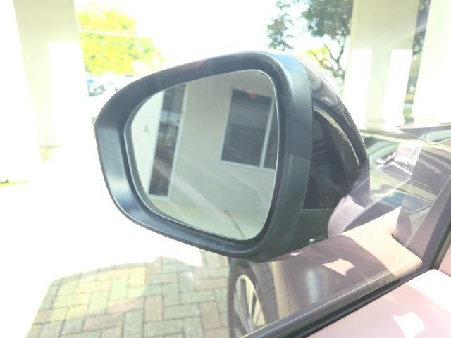 used 2022 Nissan Rogue car, priced at $21,357