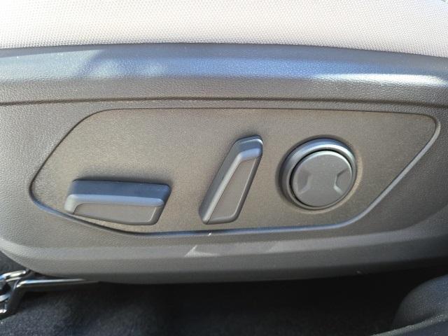 new 2026 Hyundai TUCSON Hybrid car, priced at $36,475