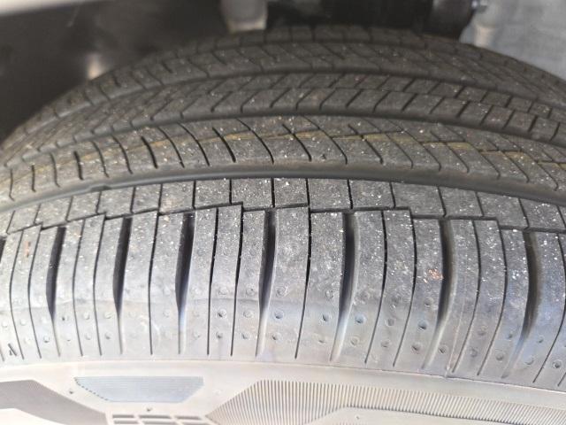 new 2026 Hyundai TUCSON Hybrid car, priced at $36,475