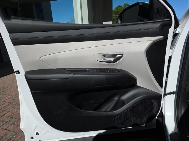 new 2026 Hyundai TUCSON Hybrid car, priced at $36,475