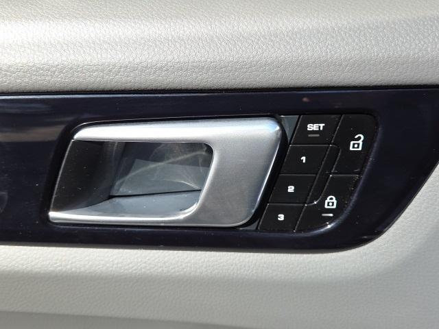 used 2021 Porsche Cayenne car, priced at $52,899