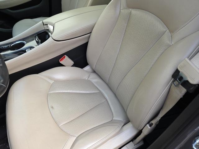 used 2020 Buick Envision car, priced at $17,999