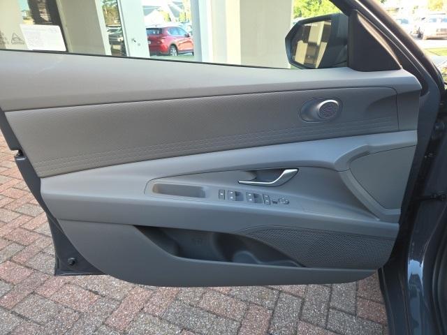 new 2026 Hyundai ELANTRA HEV car, priced at $27,355