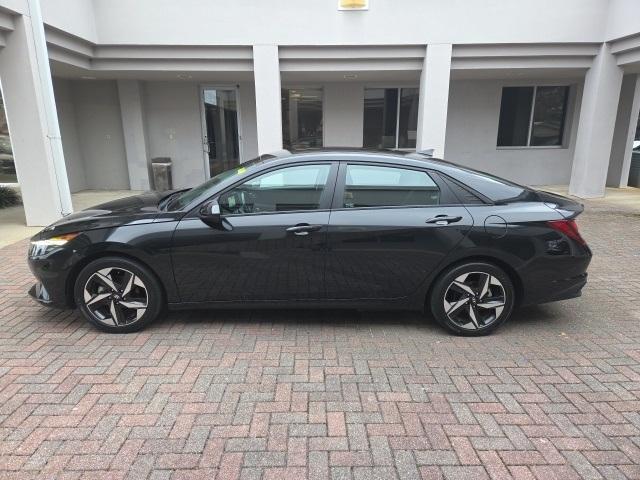 used 2023 Hyundai Elantra car, priced at $18,995