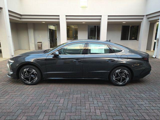 new 2026 Hyundai Sonata car, priced at $30,805