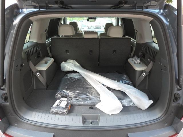 new 2026 Hyundai SANTA FE HEV car, priced at $47,825