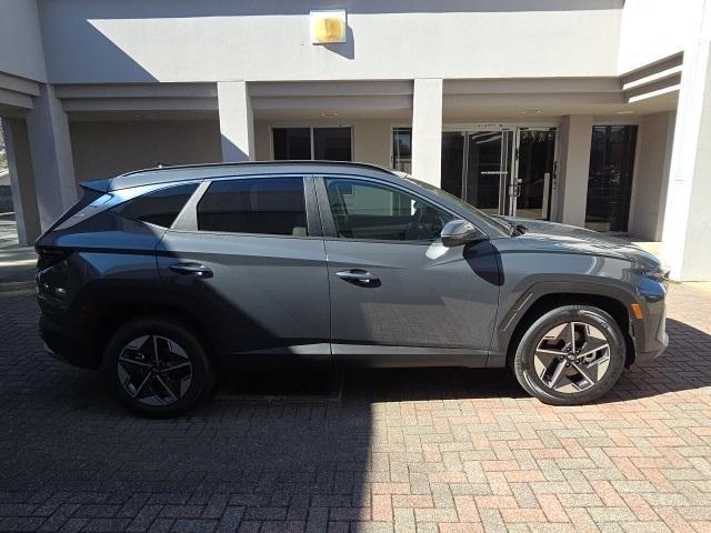 new 2026 Hyundai TUCSON Hybrid car, priced at $37,350