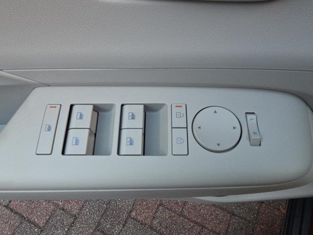 new 2026 Hyundai Kona car, priced at $29,595