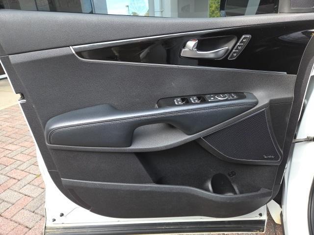 used 2017 Kia Sorento car, priced at $7,800