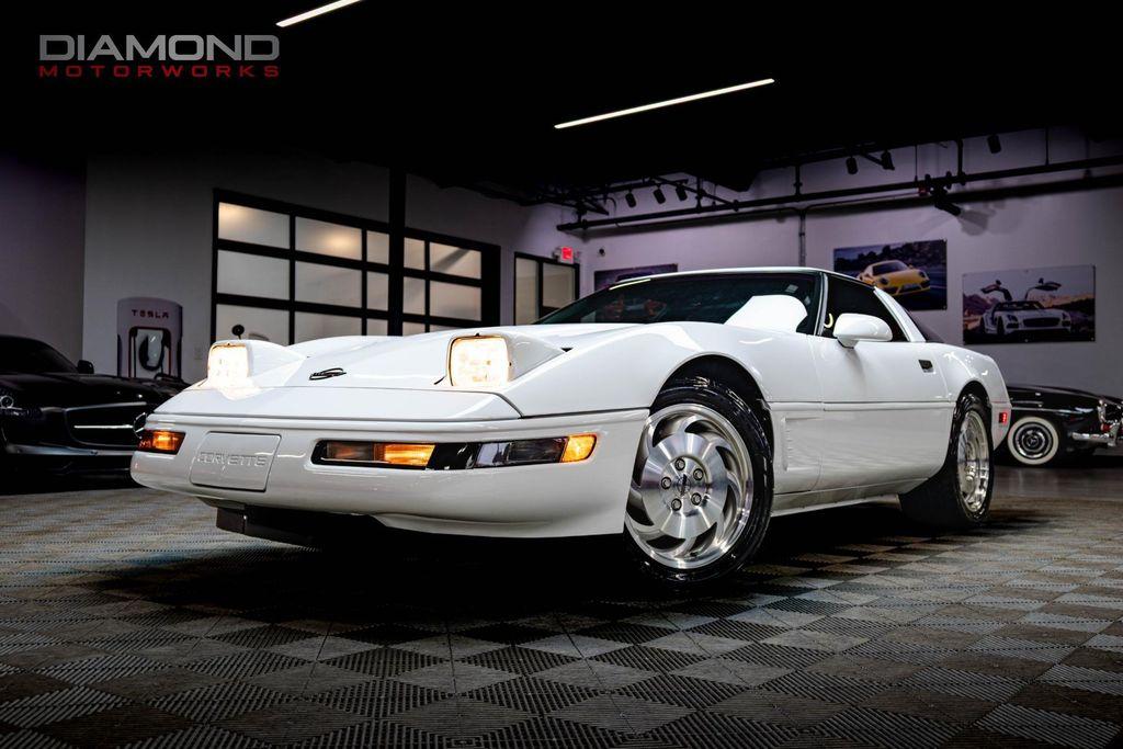 used 1995 Chevrolet Corvette car, priced at $25,800