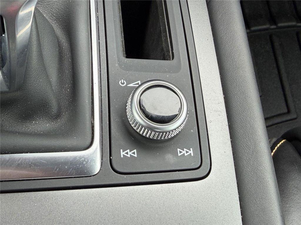 used 2023 Audi R8 car, priced at $168,249