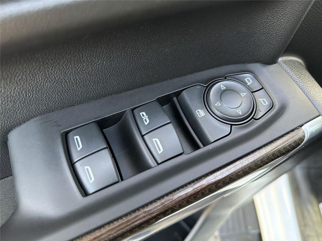 used 2020 Chevrolet Silverado 1500 car, priced at $30,795