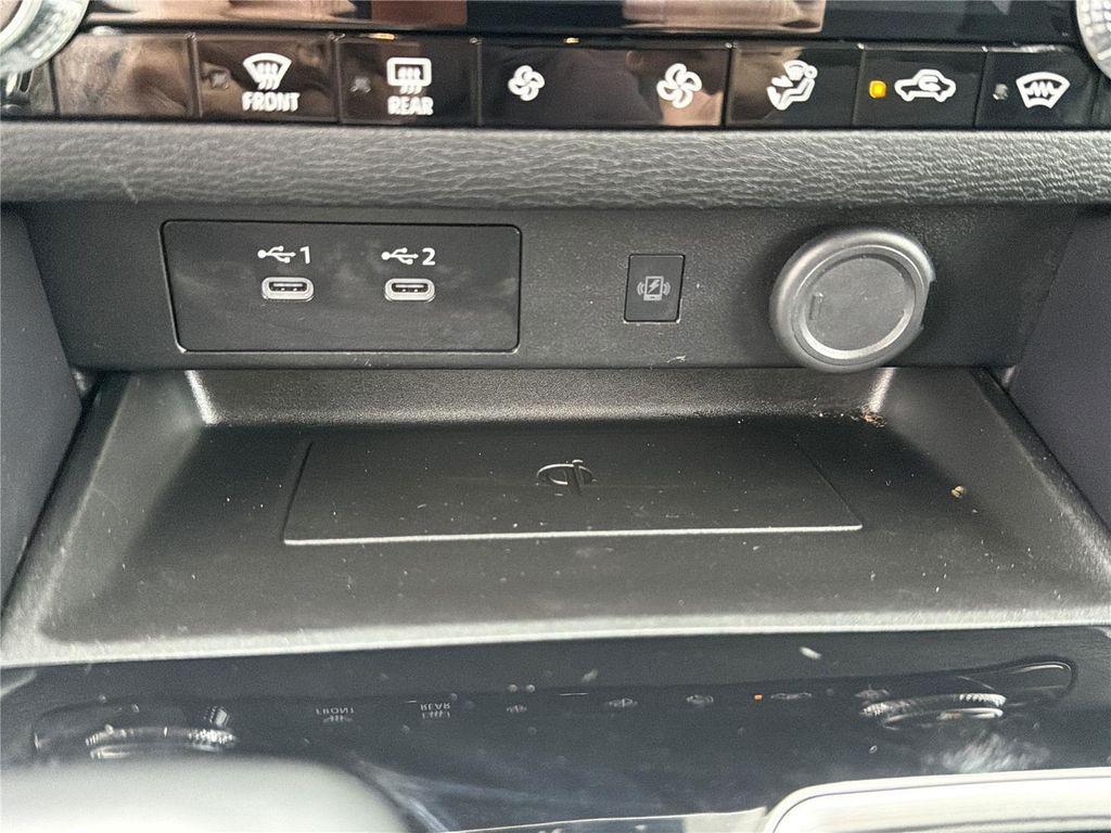 used 2025 Mitsubishi Outlander car, priced at $24,895