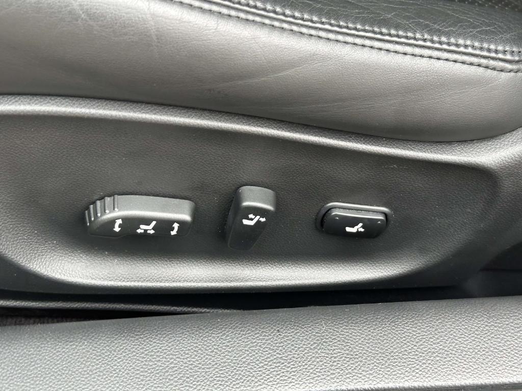 used 2009 INFINITI G37x car, priced at $17,996