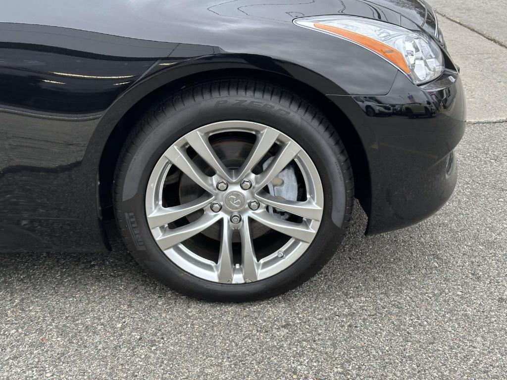 used 2009 INFINITI G37x car, priced at $17,996