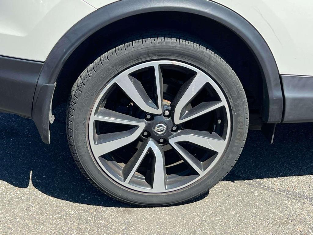 used 2018 Nissan Rogue Sport car, priced at $15,996