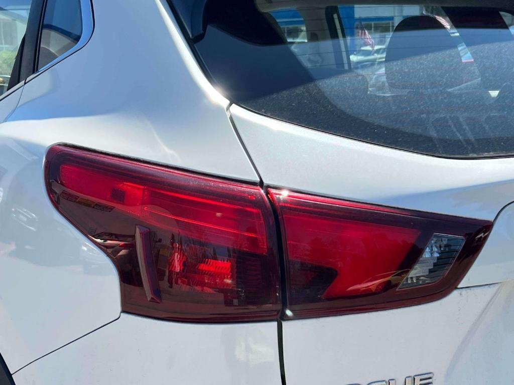 used 2018 Nissan Rogue Sport car, priced at $15,996