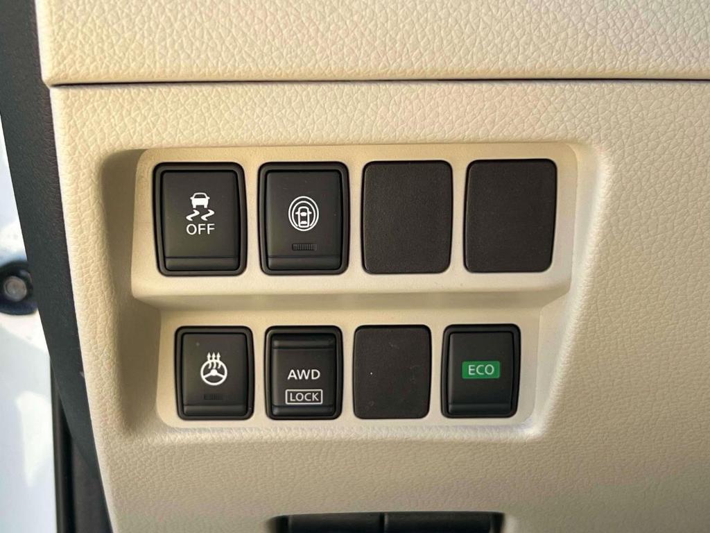 used 2018 Nissan Rogue Sport car, priced at $15,996