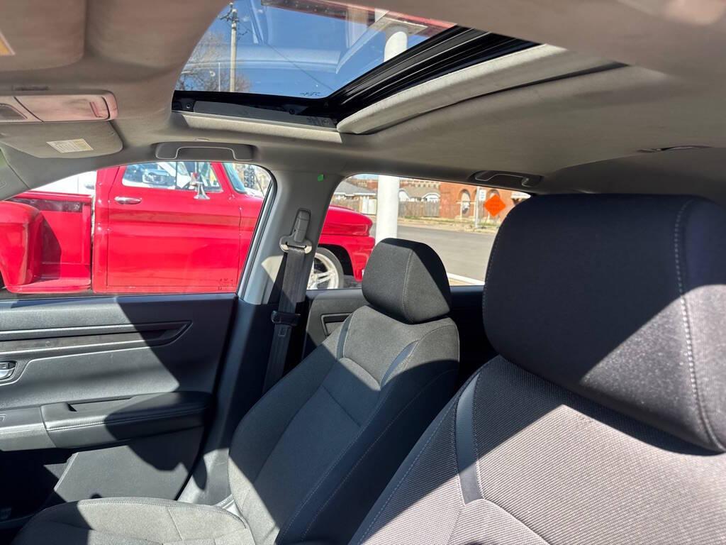 used 2025 Honda CR-V car, priced at $27,988